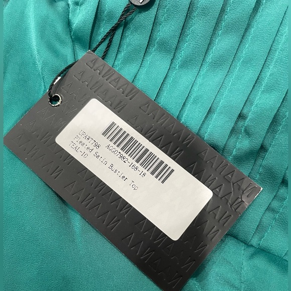 NAANAA Teal textured crop top | Size:6 | Color: teal/green - Picture 4 of 4